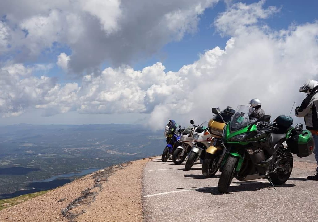 Group-Riding-01